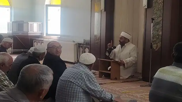 Beyşehir'de çiftçiler yağmur duasında buluştu