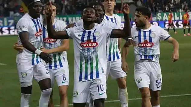 Süper Lig'de 6-3'lük gol düellosu! Kümede kalmayı garantiledi