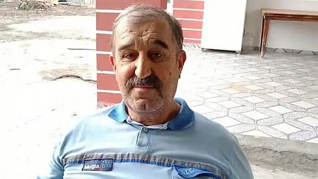 Otomobilin çarptığı motosikletin sürücüsü öldü