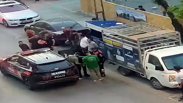 Park yeri kavgasında 1 kişi bıçaklandı