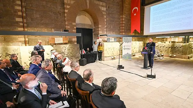 Türkiye'nin 'İlk İslamofobi İle Mücadele Merkezi' açıldı