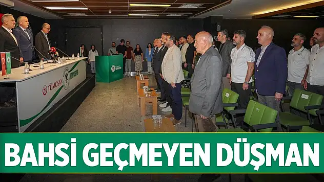 Konyaspor'un borcu her gün artıyor!