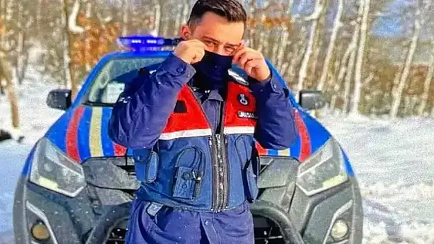 Astsubay, derede boğuldu