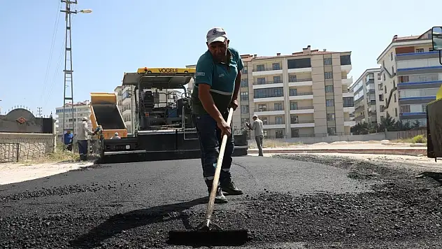 Konya'daki bu mahallelerde sıcak asfalt çalışması yapıldı