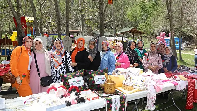 Konya'nın ilçesinde 'Çiftçi Kadınlar Yarışması' yapıldı