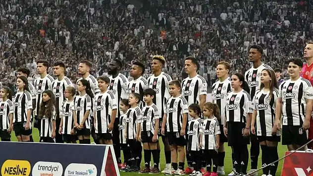 Beşiktaş, Dolmabahçe'ye mağlubiyetle veda etti