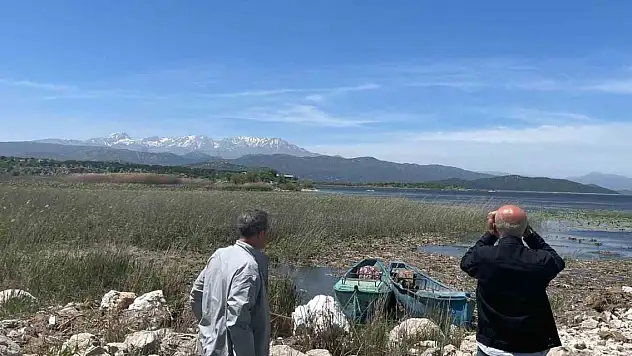 Beyşehir Gölünde metrelerce ağ ele geçirildi