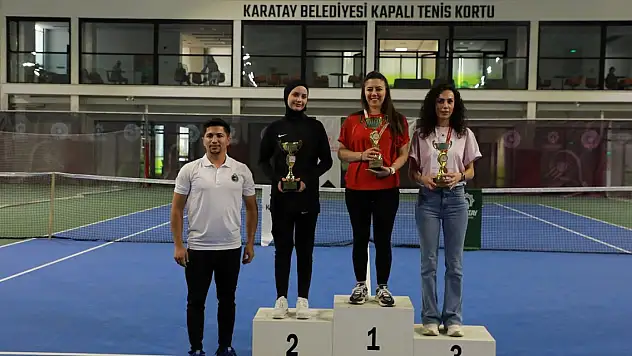 Karatay Tenis Kortu'nda şampiyonlar belli oldu