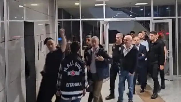 İBB'ye yönelik yolsuzluk soruşturması... 25 şüpheli tutuklandı