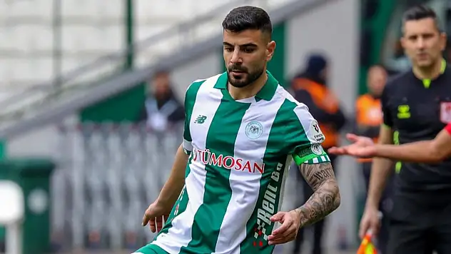 Konyasporlu Adil ligin en iyisi oldu!