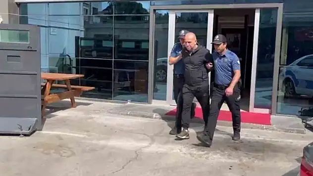 Marmaray'da çocuklarının yanında babayı darbeden şahıs tutuklandı