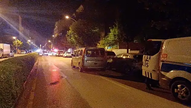 Polise mukavemette bulunan 3 kişi tutuklandı