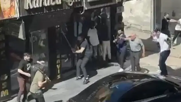 İki grup arasında taşlı sopalı kavga: 3 kişi yaralı