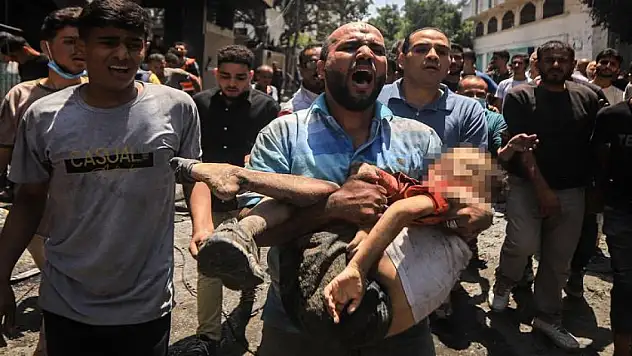 Katil İsrail bayramda da durmuyor!