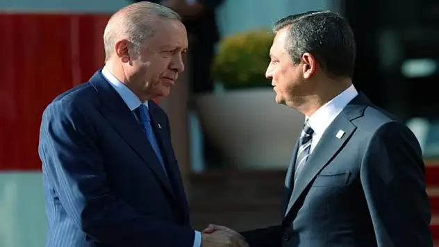 Cumhurbaşkanı Erdoğan'dan Özgür Özel'e telefon