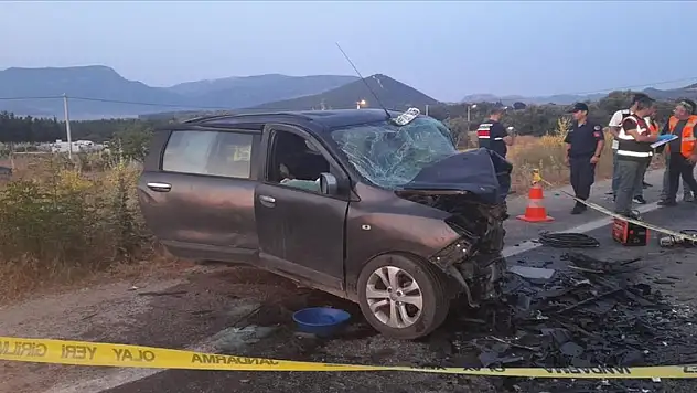 Zincirleme trafik kazasında 5 kişi öldü, 2 kişi yaralandı