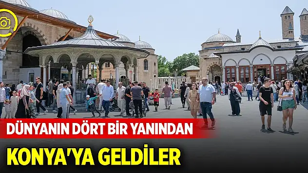 Mevlana Müzesi'nde bayramda ziyaretçi yoğunluğu