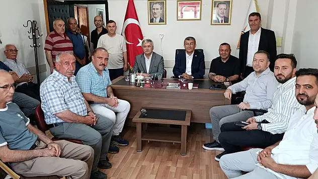 Seydişehir'de AK Parti İlçe Başkanlığında bayramlaşma programı düzenlendi