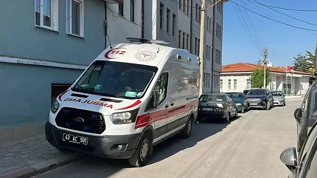 Eski belde belediye başkanı evinde ölü bulundu