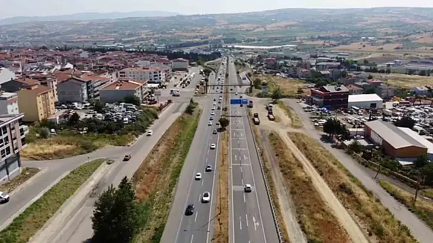 Bayram tatillerinde günlük geçiş 20 binlerden 60 binlere dayandı