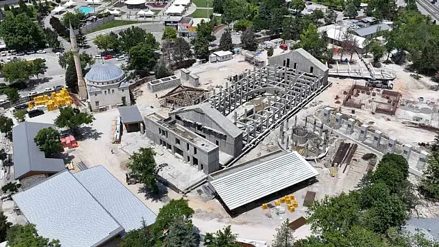 Başkan Altay: 'Türkiye'nin en güzel kütüphanelerinden birini yapıyoruz'