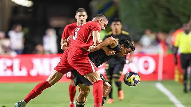 Milli takımdan tatsız prova!