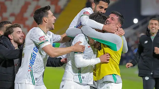 Konyasporlu Melih ligde üzdü, kupada sevindirdi!