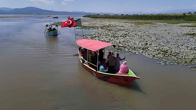 Konya Beyşehir'de 'Bangladeş Su Nilüferi' etkinlikleri