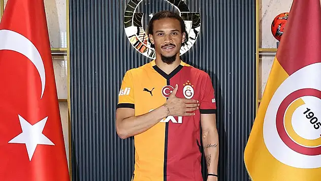 Galatasaray, Sane ile 3 yıllık sözleşme imzaladı