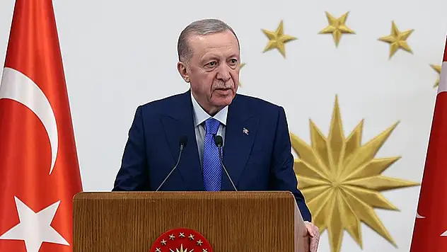 Cumhurbaşkanı Erdoğan'dan düşen uçakla ilgili taziye mesajı