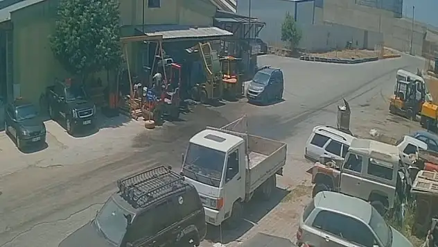 Yıkama makinesini kullanırken elektrik akımına kapılan şahıs hayatını kaybetti