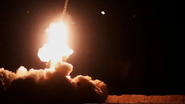 İsrail, İran'a yeni hava saldırısı başlattı