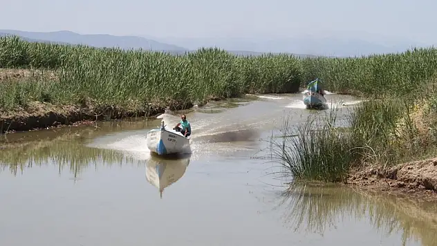 Beyşehir Gölünde yeni av sezonu açıldı
