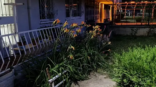 Konya merkezde balkondan düşen çocuk ağır yaralandı