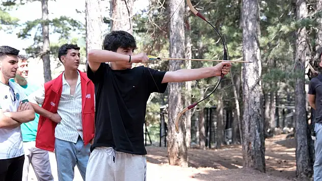 Karatay gençliği kampta buluştu! Doğayla iç içe 3 gün