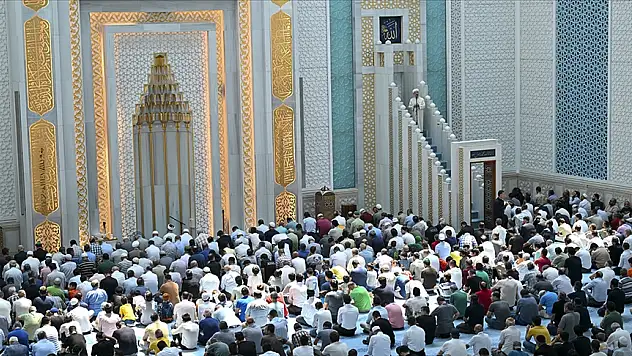 Bu haftaki cuma hutbesi çocukları yakından ilgilendiriyor!