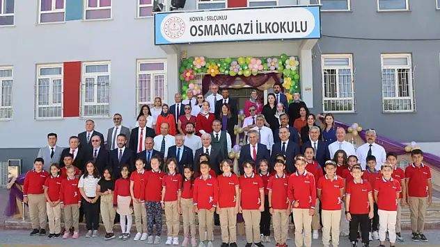 Konya'da 478 bin öğrenci karne heyecanı yaşadı