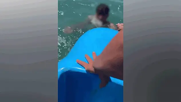 Yumurtalık'ta denize giren 2 kardeşten 1'i boğuldu