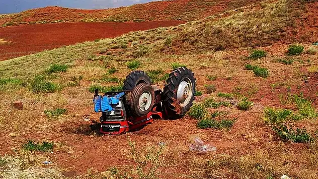 Kazada sürücü hayatını kaybetti, eşi ağır yaralandı