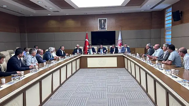 Obruklular Derneği Konya'nın sorunlarını Ankara'ya taşıdı