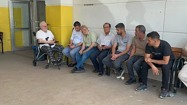 Ünlü sanatçının oğlu parkta ölü bulundu