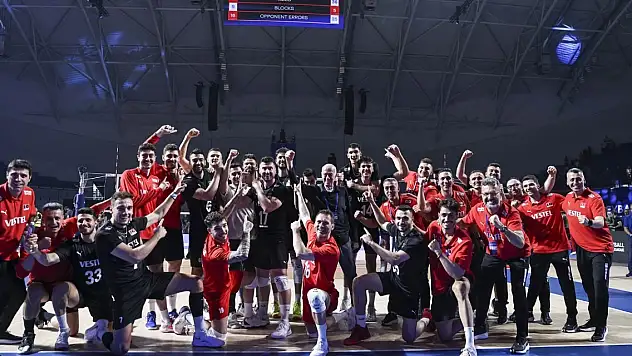 A Milli Erkek Voleybol Takımı, Bulgaristan'ı 3-0 mağlup etti