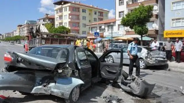 Yozgat'ta zincirleme trafik kazası: 4 yaralı