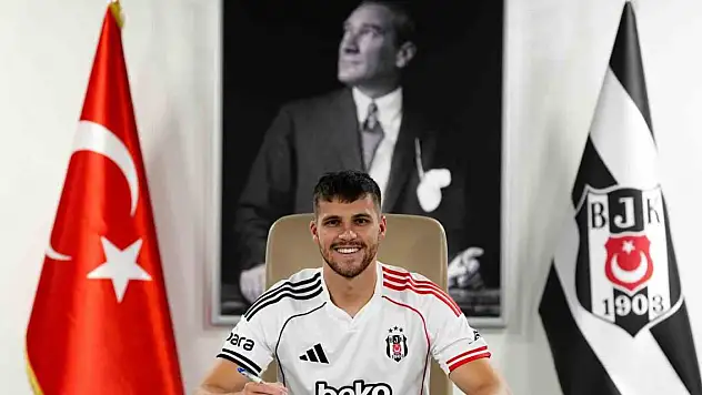 Beşiktaş, David Jurasek'i kadrosuna kattı
