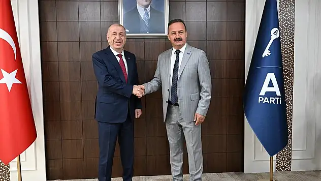 Yavuz Ağıralioğlu ile Ümit Özdağ görüştü