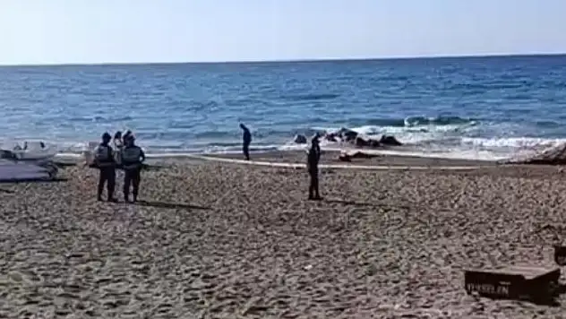 Denize giren emekli uzman, yaşamını yitirdi