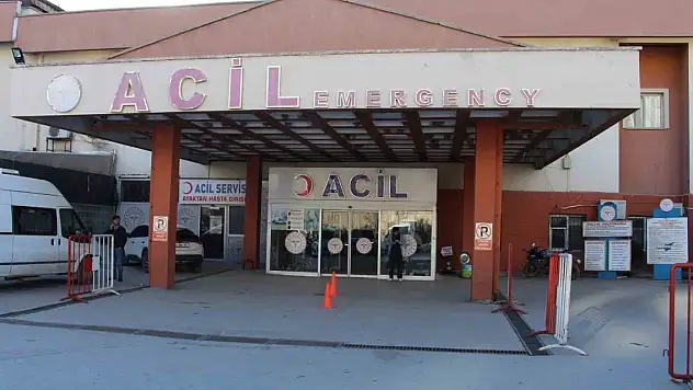 Üvey oğlu tarafından darp edildi