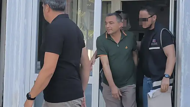 Son Dakika! Manavgat Belediye Başkanı Niyazi Nefi Kara tutuklandı