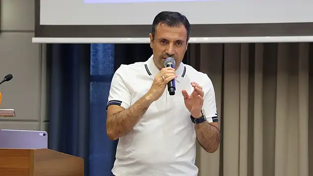 Başkan Özgökçen: Türkiye Yüzyılı vizyonuna daha güçlü yürüyoruz