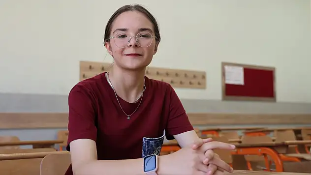 'Anne, tam puan alacağım' dedi, ertesi gün LGS Türkiye birincisi oldu